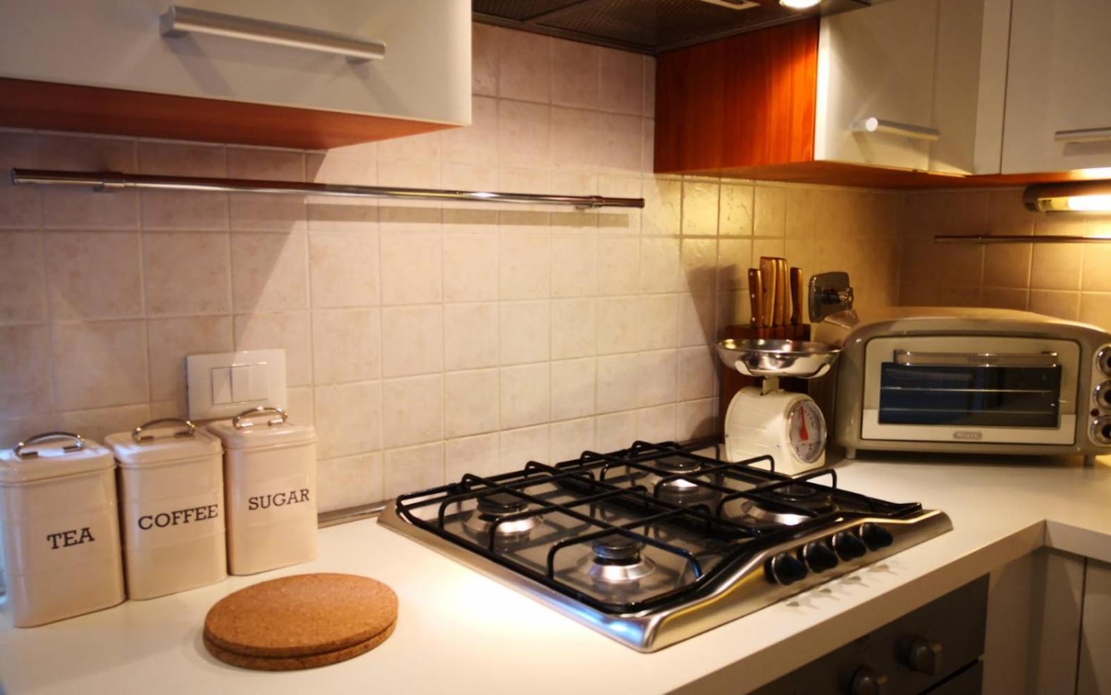Antico Borgo Apartment ตรีเอสเต ภายนอก รูปภาพ